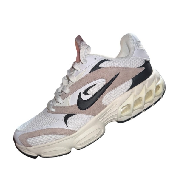 NWT Nike Zoom Air Fire trainers in white and diffused taupe - Picture 3 of 5